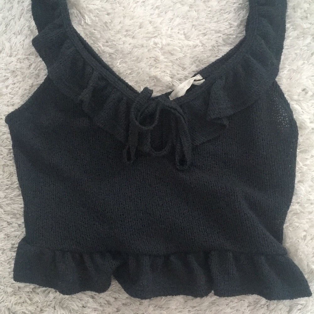 Urban Outfitters knit crop top - Picture 2 of 4